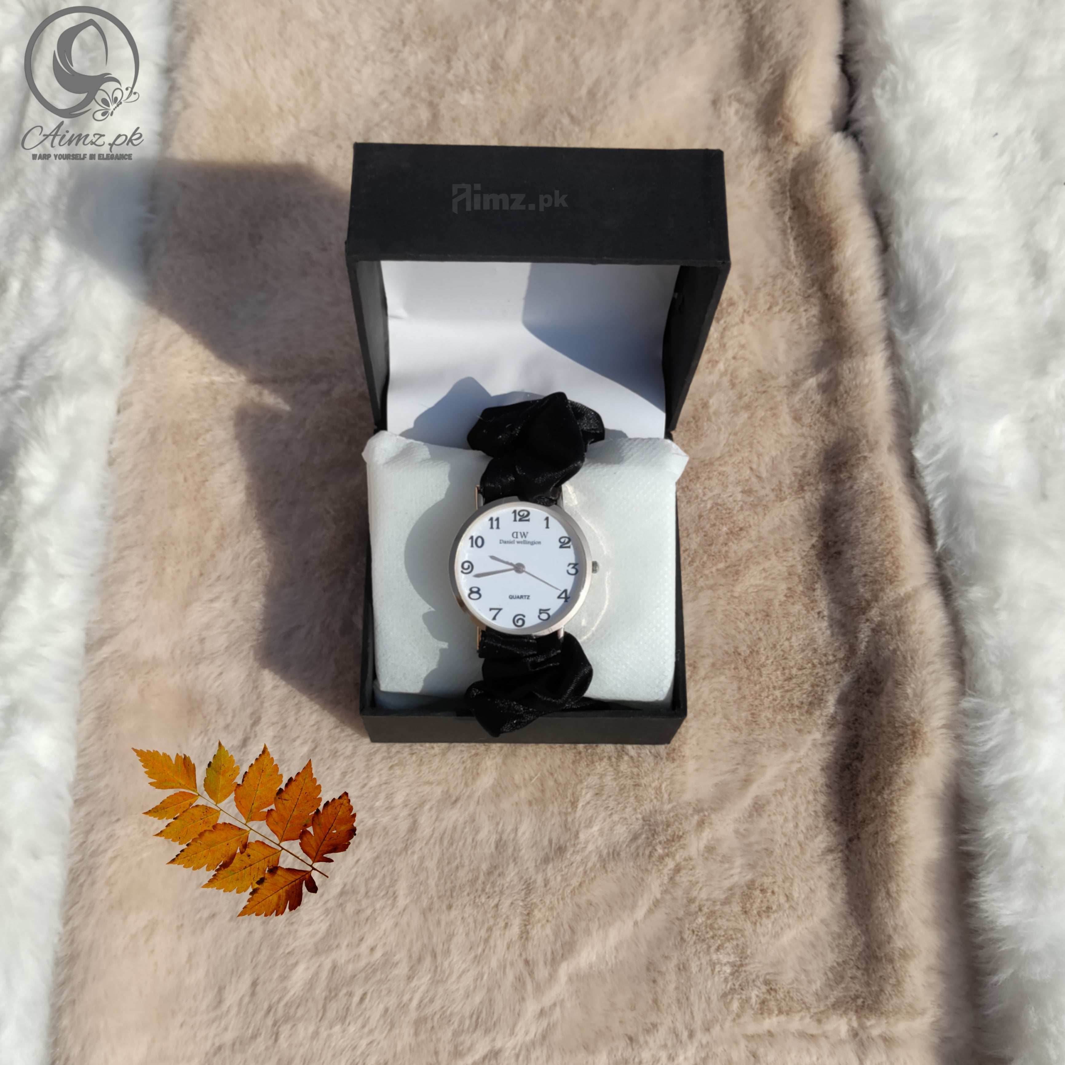 Black - Scrunchie Watch With Free Delivery - Aimz.pk